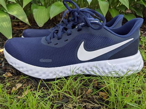 Nike revolution 5 reviews